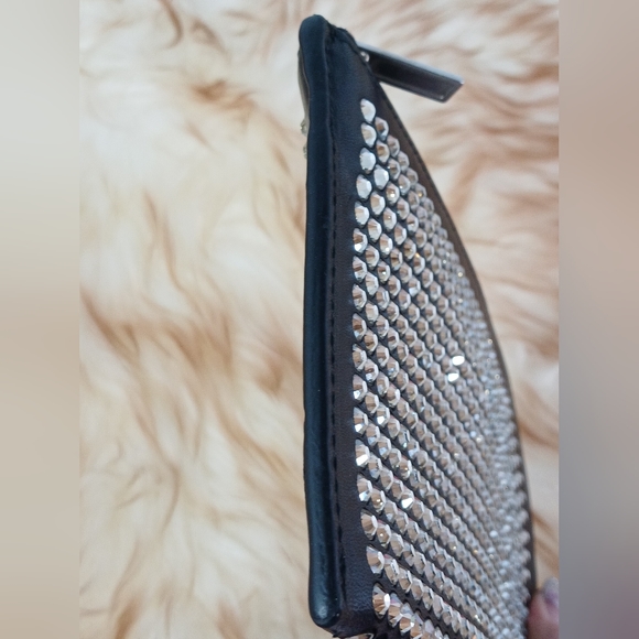 RICK OWENS Rick Owens - Crystal-Embellished Leather neck wallet bag. - Picture 3 of 9